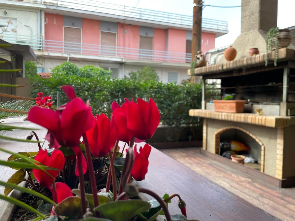 Triptolemus Stay Inn Elefsina Exterior photo